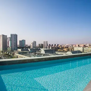 Sb Plaza Europa 4*, הוספיטלט דה יוברגאט ספרד